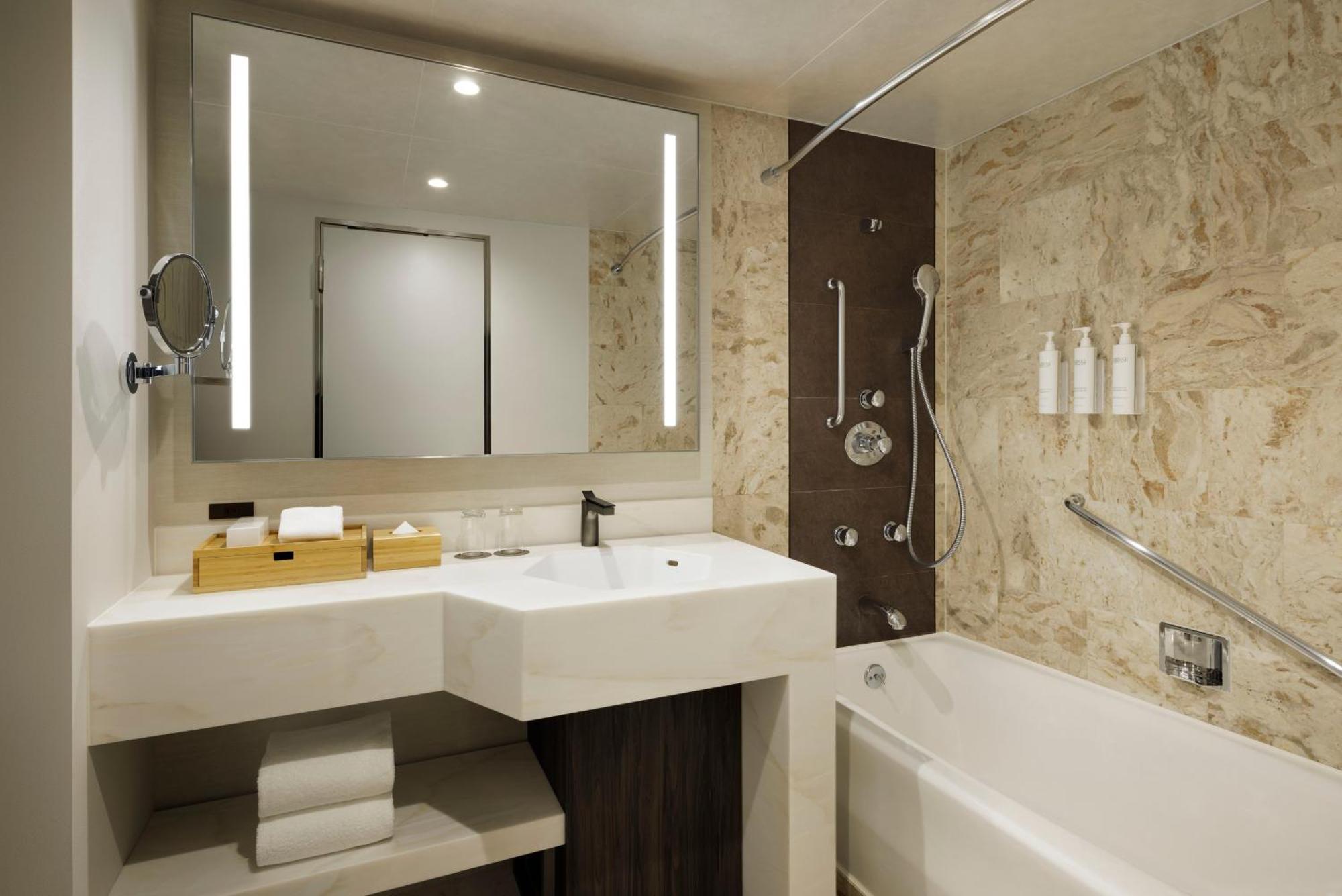 Courtyard By Marriott Tokyo Ginza Hotel Extérieur photo