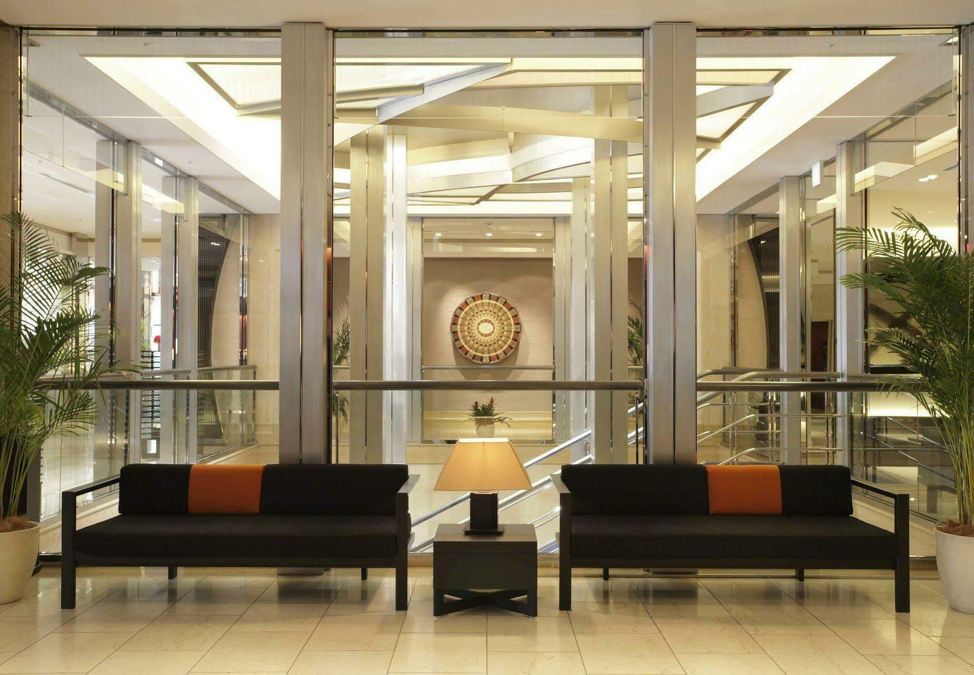 Courtyard By Marriott Tokyo Ginza Hotel Extérieur photo